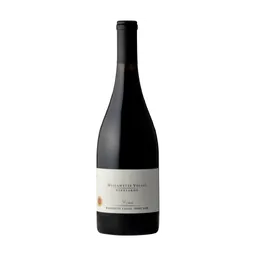 Willamette Valley Vineyards Estate Pinot Noir Oregon Red Wine bottle